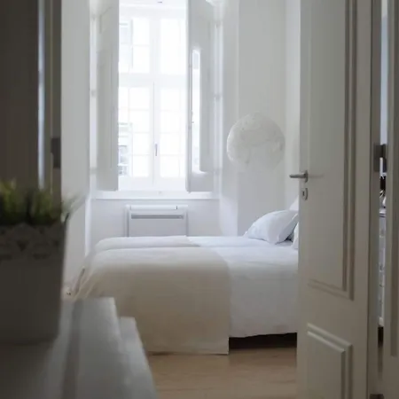 Madalena Hermitage Appartement *