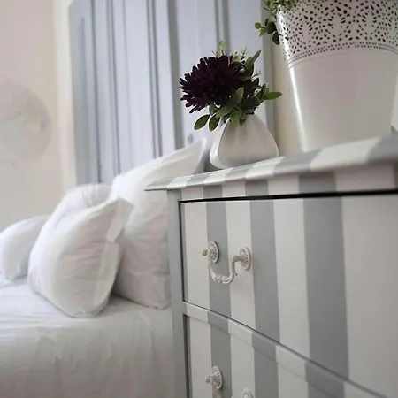 Апартаменти Madalena Hermitage