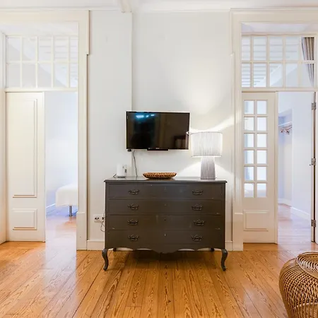 Madalena Hermitage * Лісабон