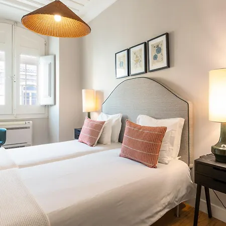 Апартаменти Madalena Hermitage