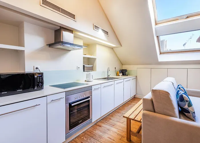 Madalena Hermitage * Lisboa