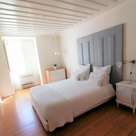 Madalena Hermitage Apartment *