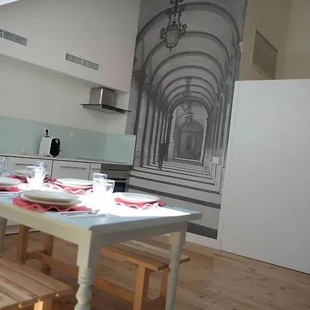 마달레나 허미티지 *